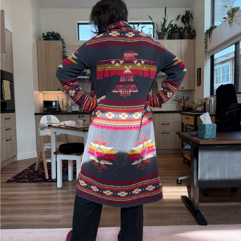 Faherty Organic Cotton Poncho - Southwestern Pattern - Picture 3 of 5